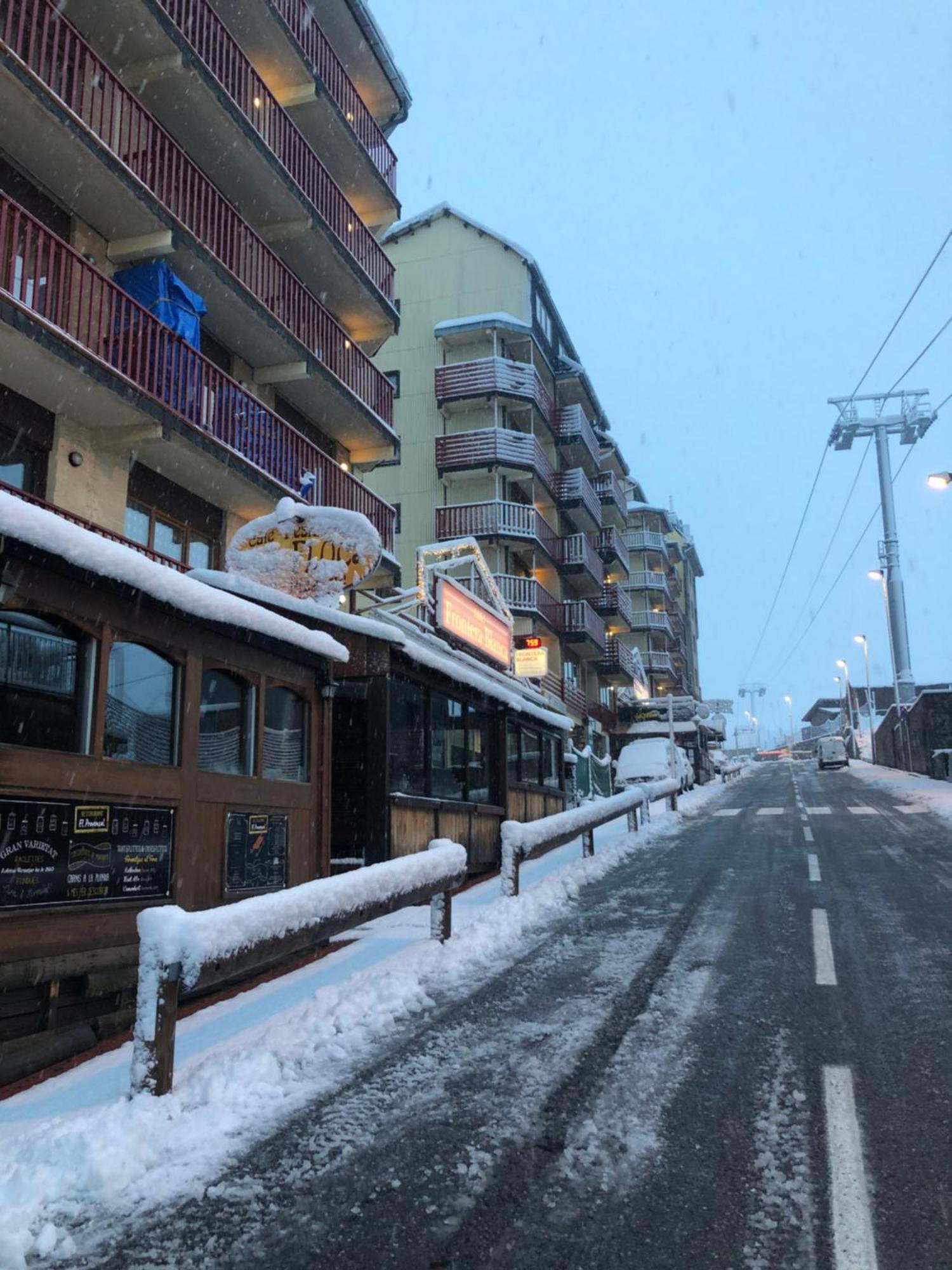 Frontera Blanca Apartman Pas De La Casa Kültér fotó